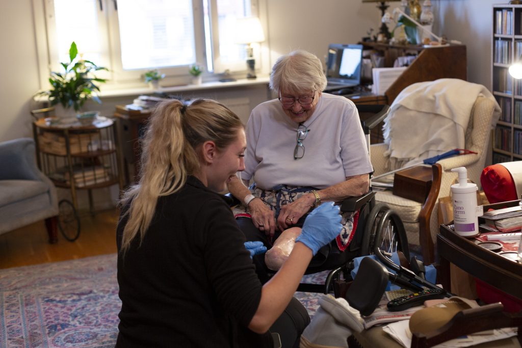 Bracke-Aldreomsorg-Hemstjanst-Goteborg-20220930042