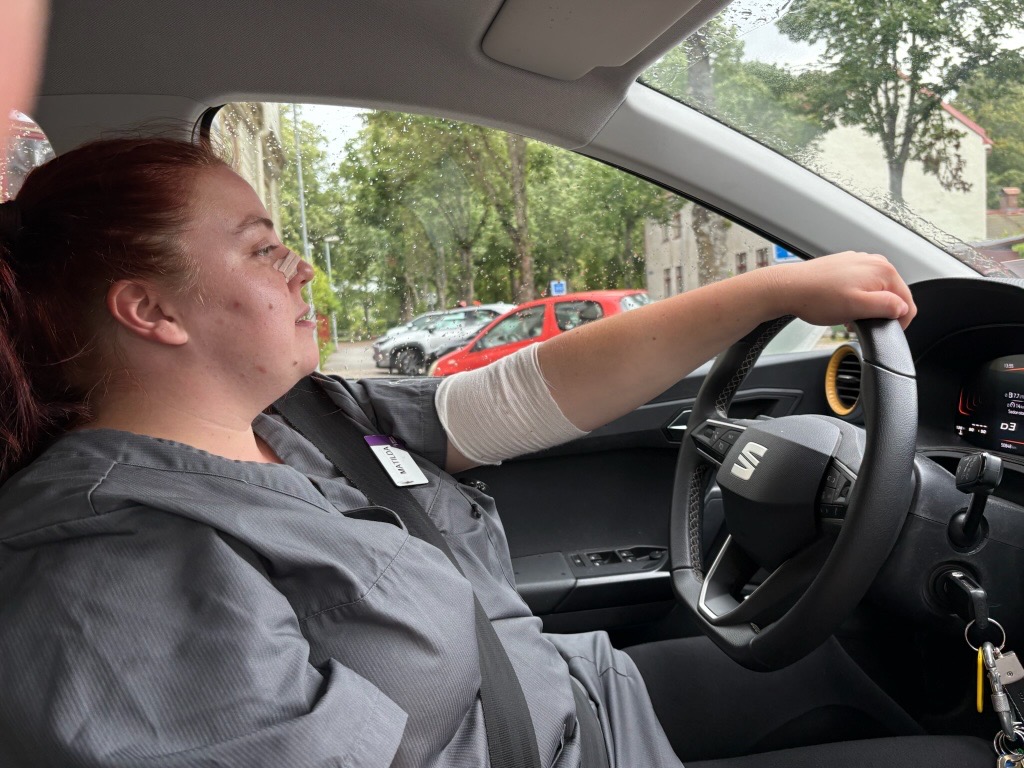 I bilen